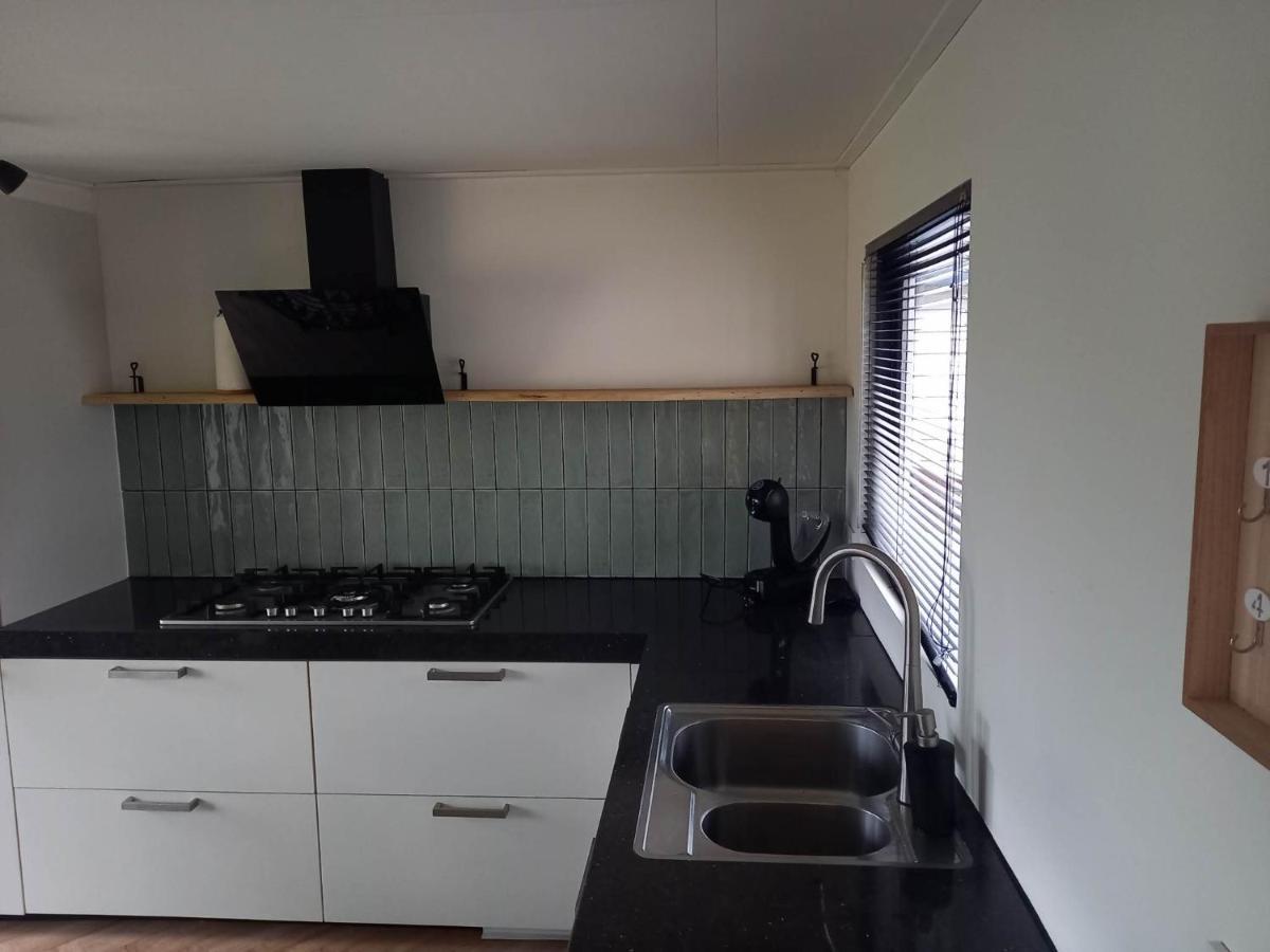 Vakantiechalet Tip 30 Op Vakantiepark De Heische Tip Zeeland Eksteriør bilde